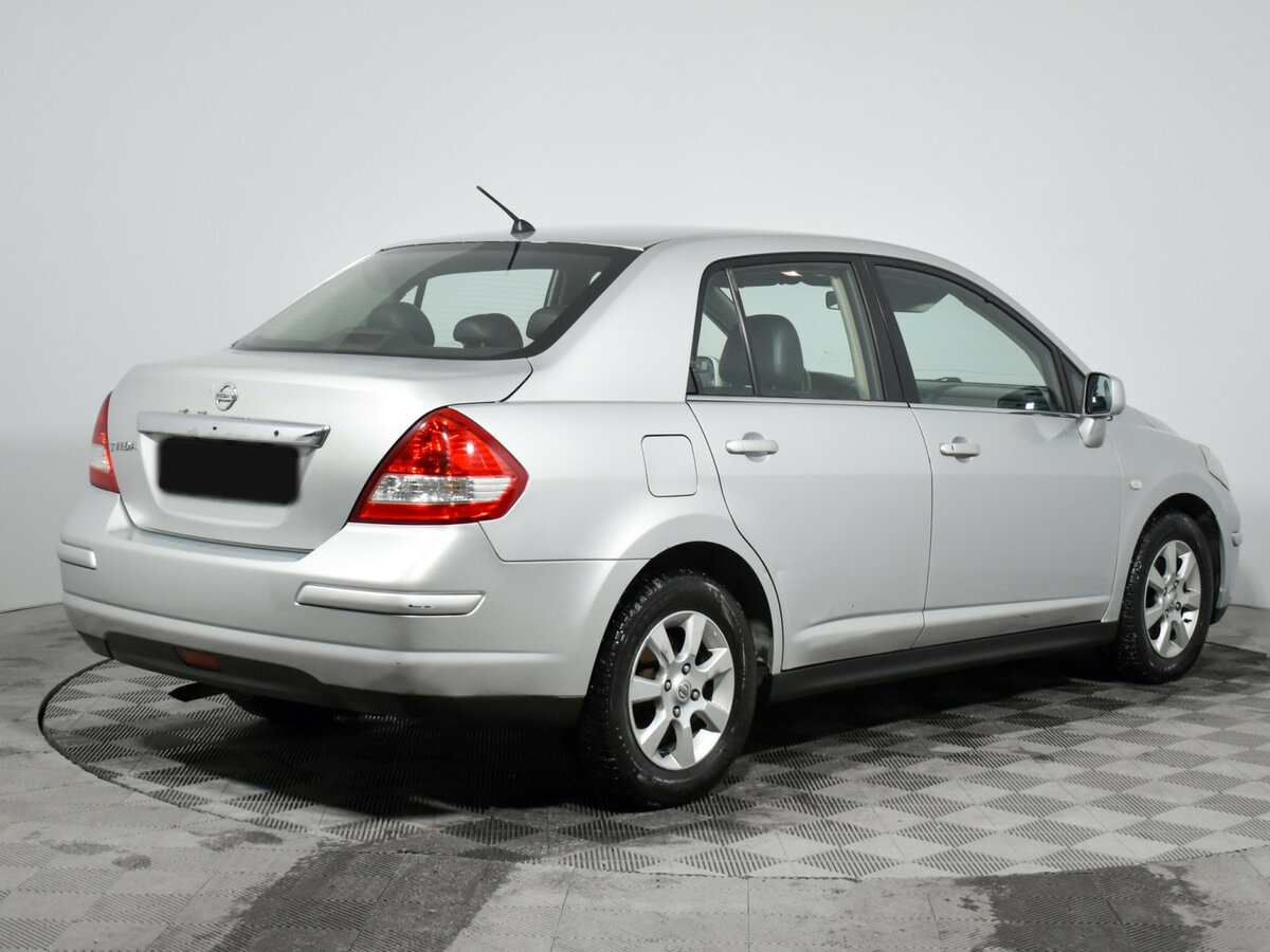 Купить Nissan Tiida с пробегом. Фото: #4