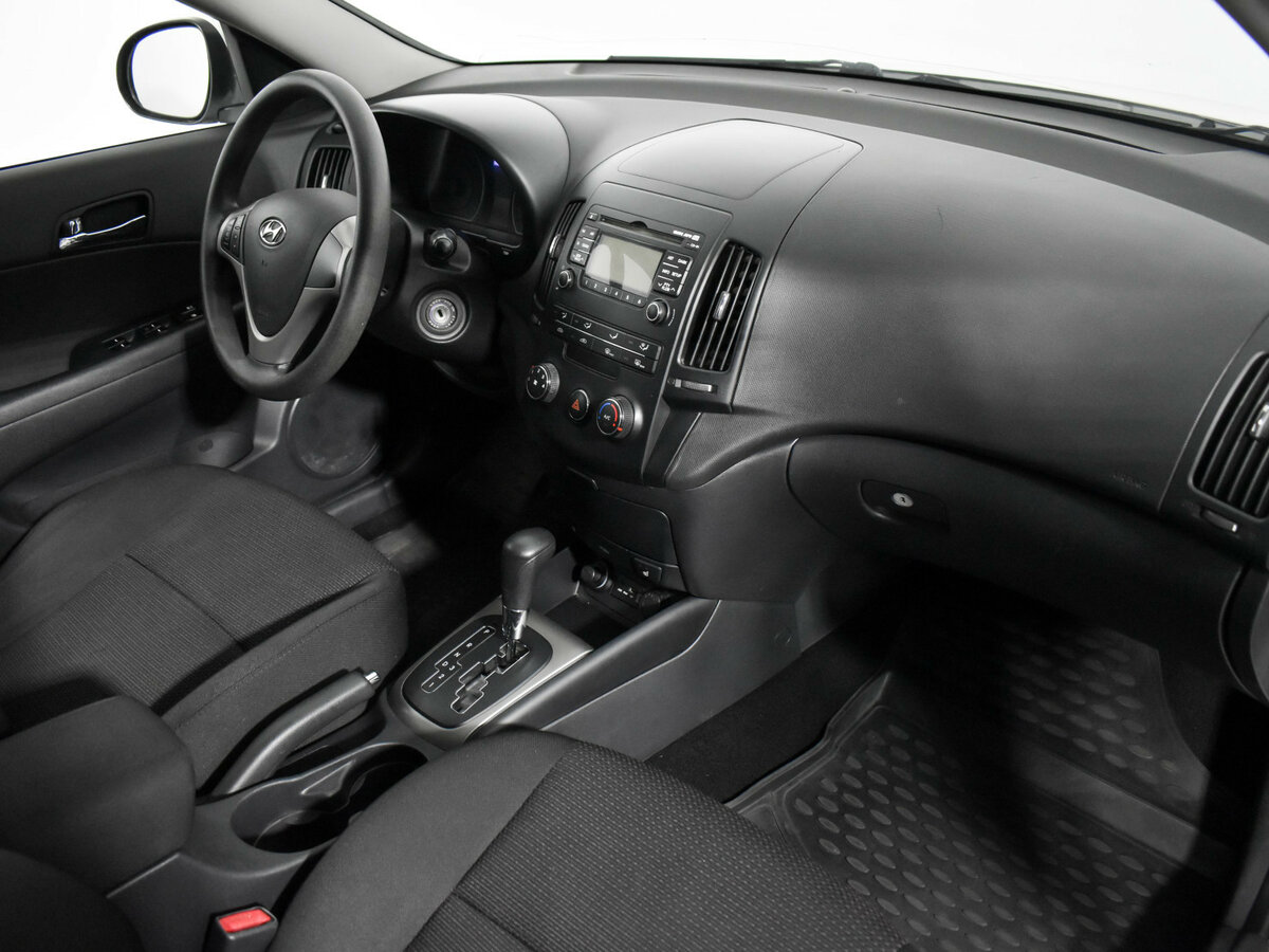 Купить Hyundai i30 с пробегом. Фото: #10