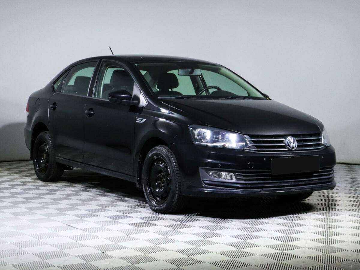 Купить Volkswagen Polo с пробегом. Фото: #2