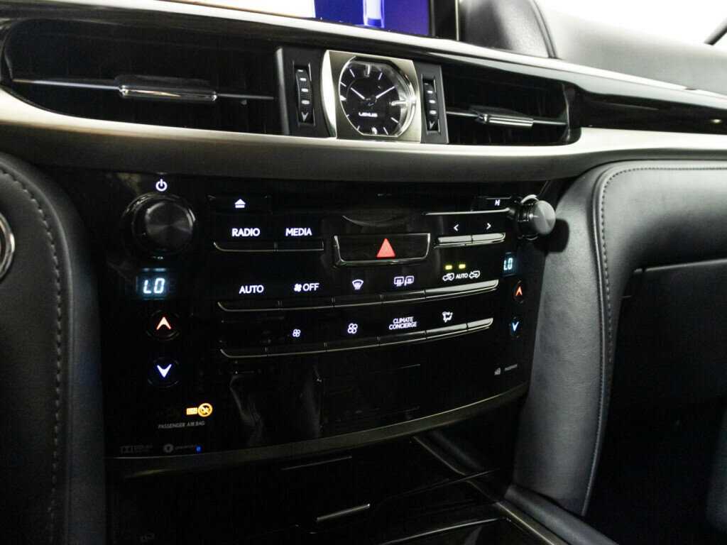 Купить Lexus LX с пробегом. Фото: #18