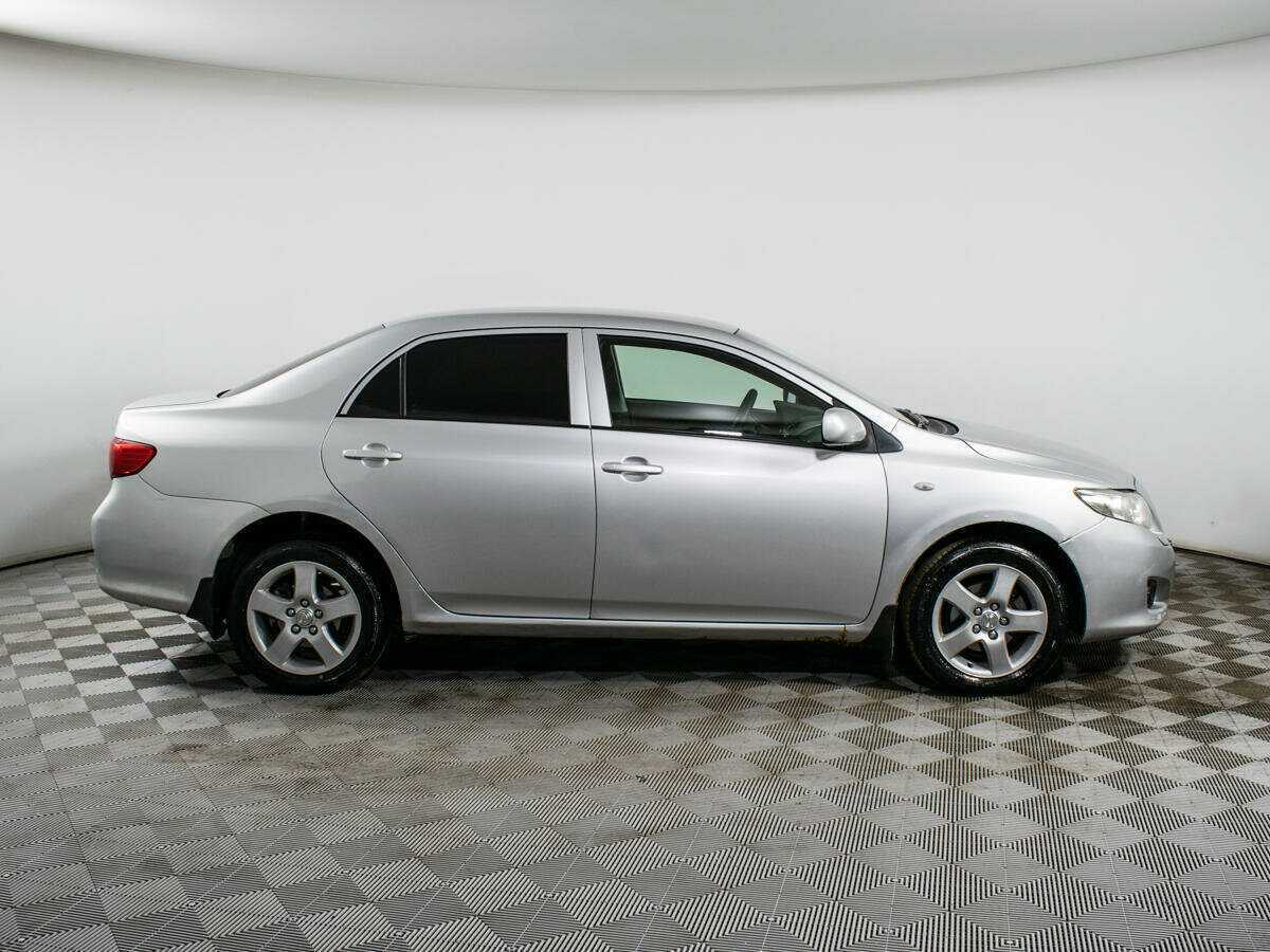 Купить Toyota Corolla с пробегом. Фото: #3