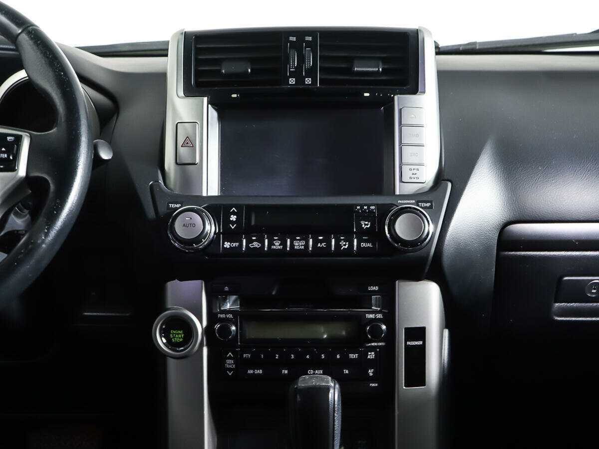 Купить Toyota Land Cruiser Prado с пробегом. Фото: #13
