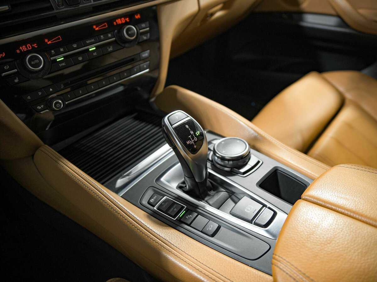 Купить BMW X6 с пробегом. Фото: #12