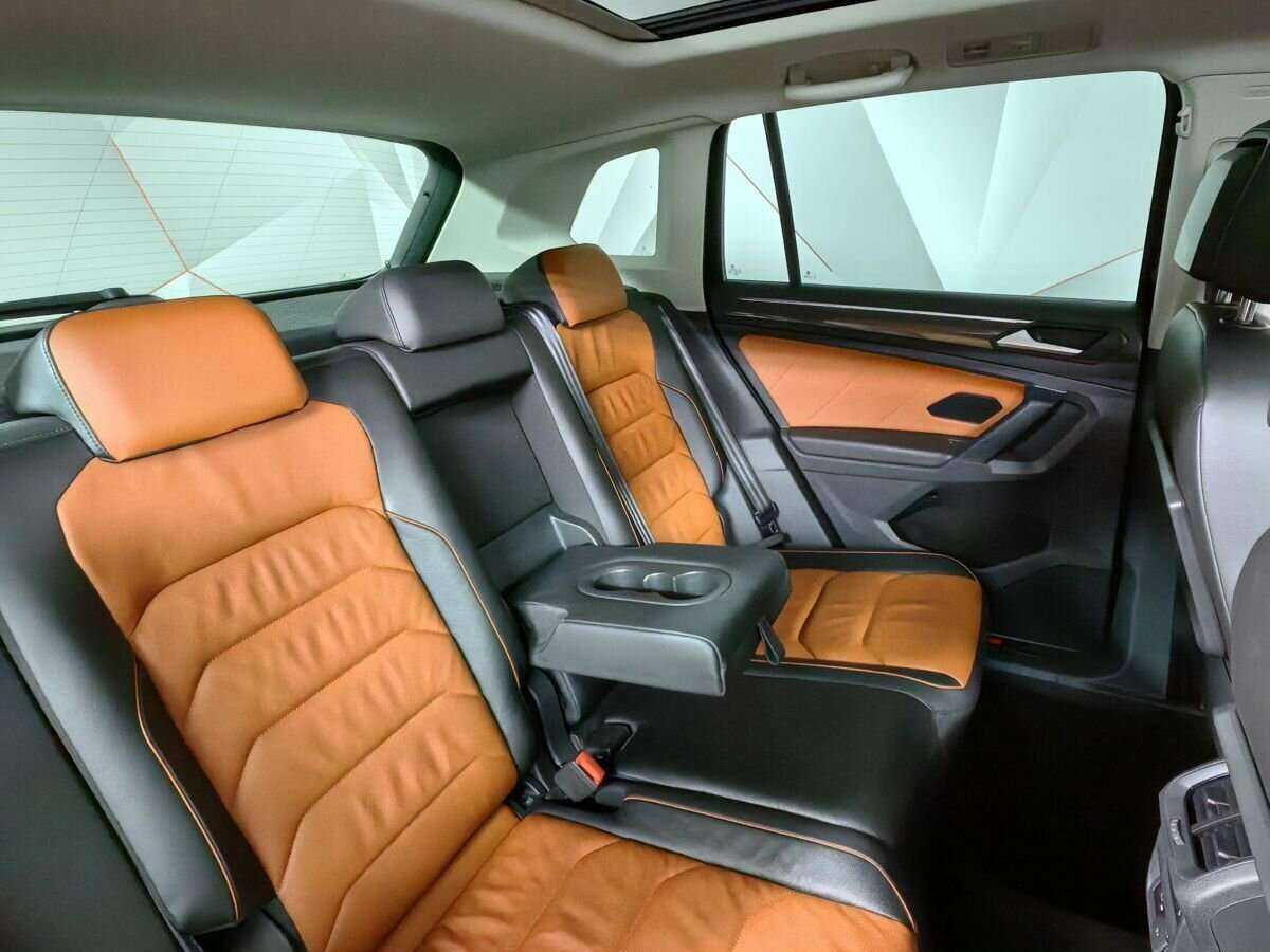 Купить Volkswagen Tiguan с пробегом. Фото: #12