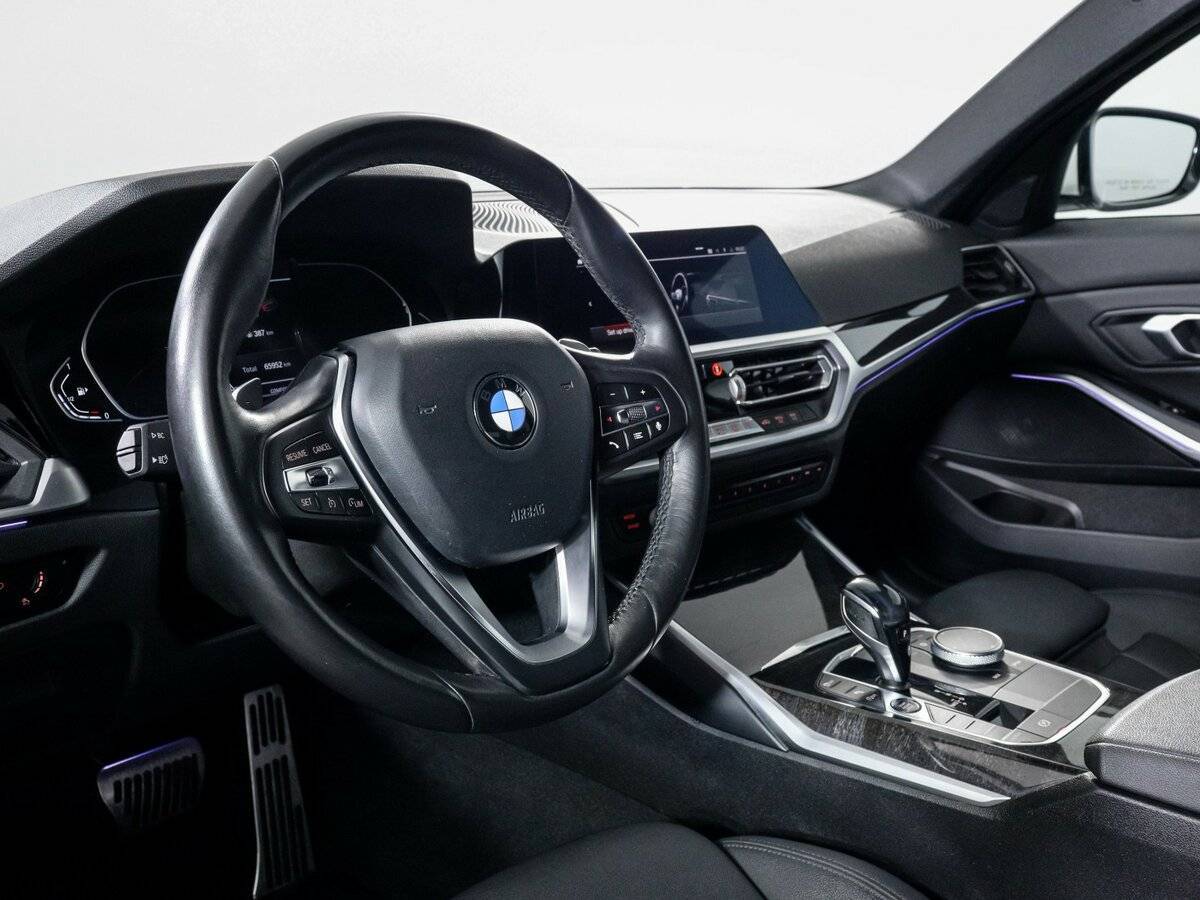Купить BMW 3 серии с пробегом. Фото: #13