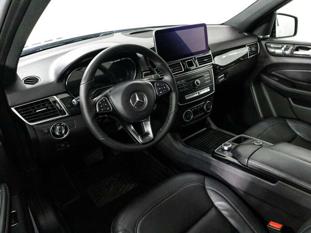 Купить Mercedes-Benz GLE с пробегом. Фото: #10