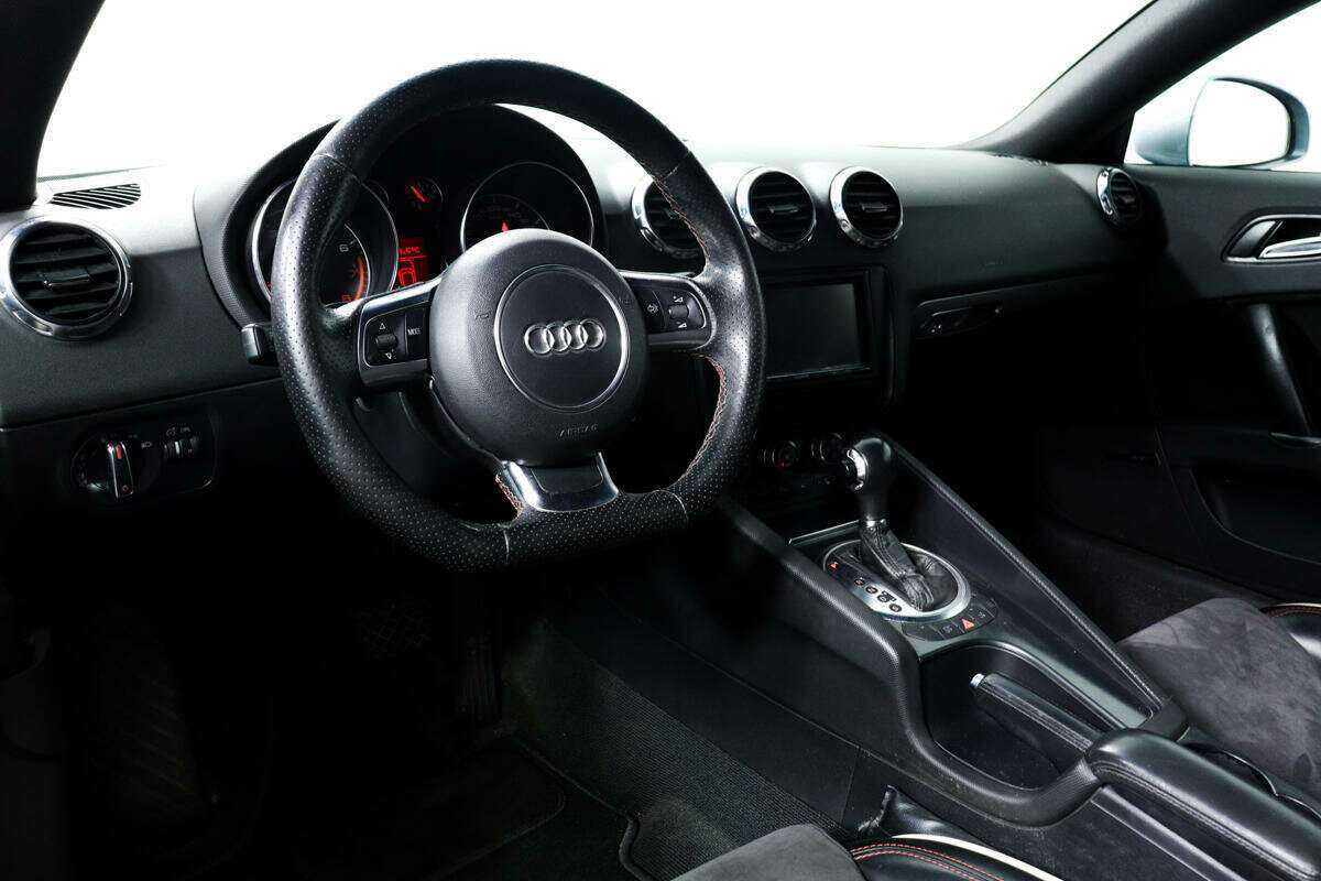 Купить Audi TT с пробегом. Фото: #12
