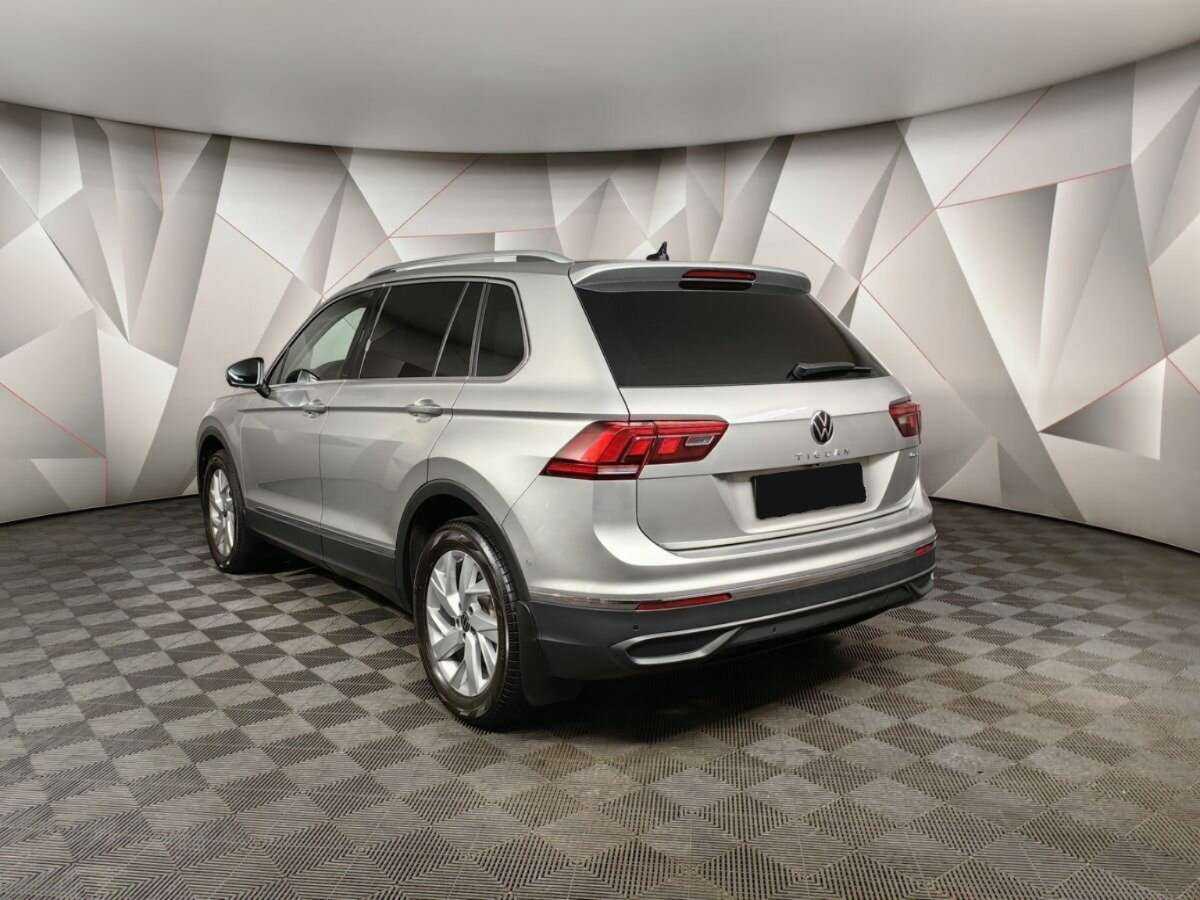 Купить Volkswagen Tiguan с пробегом. Фото: #3