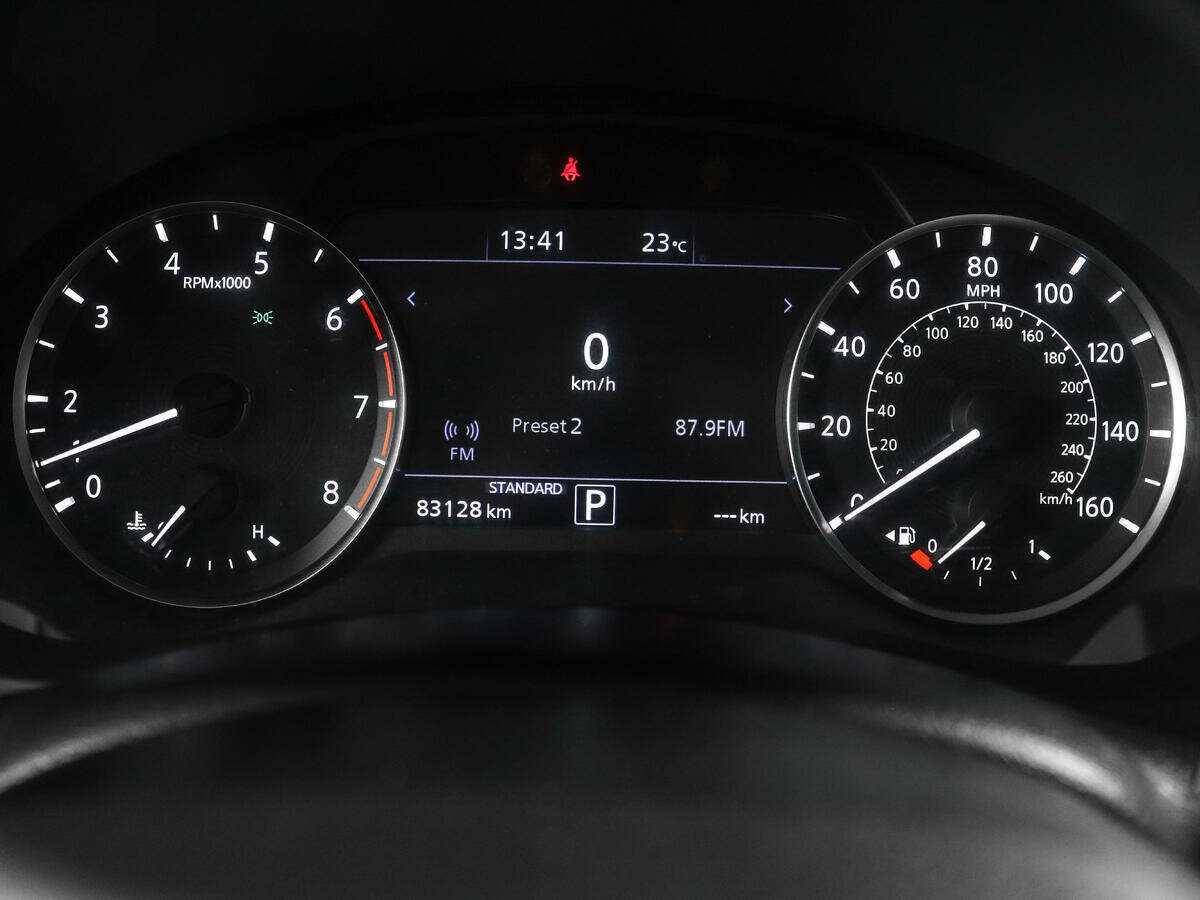 Купить Infiniti QX50 с пробегом. Фото: #9