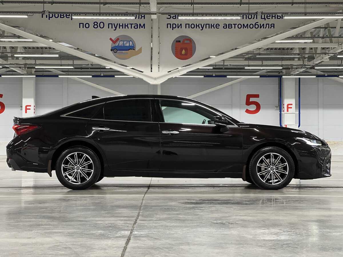 Купить Toyota Avalon с пробегом. Фото: #3
