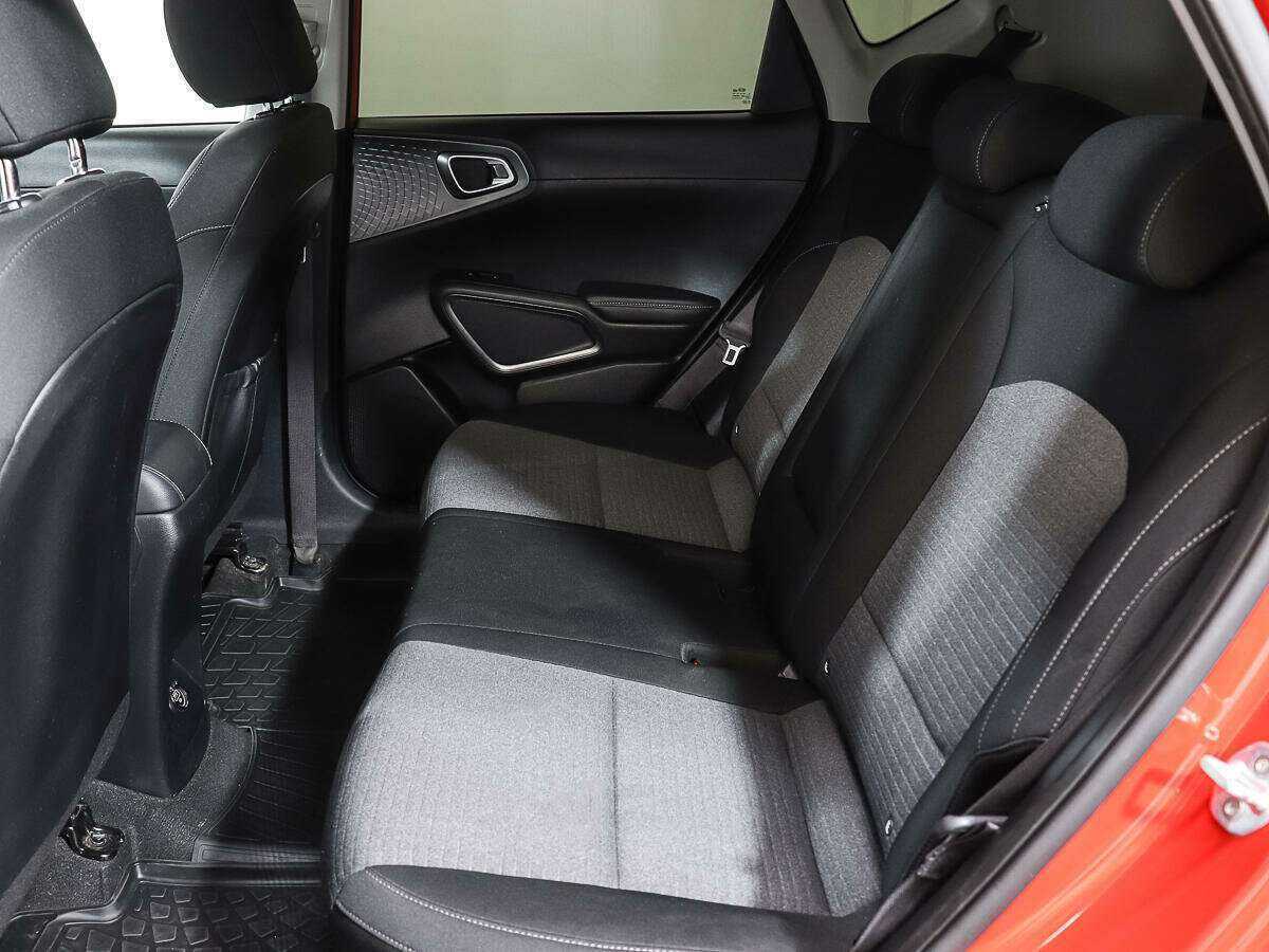 Купить Kia Soul с пробегом. Фото: #9