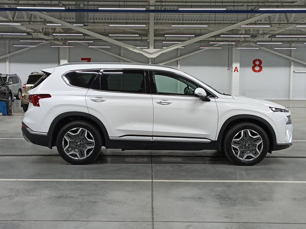 Купить Hyundai Santa Fe с пробегом. Фото: #3