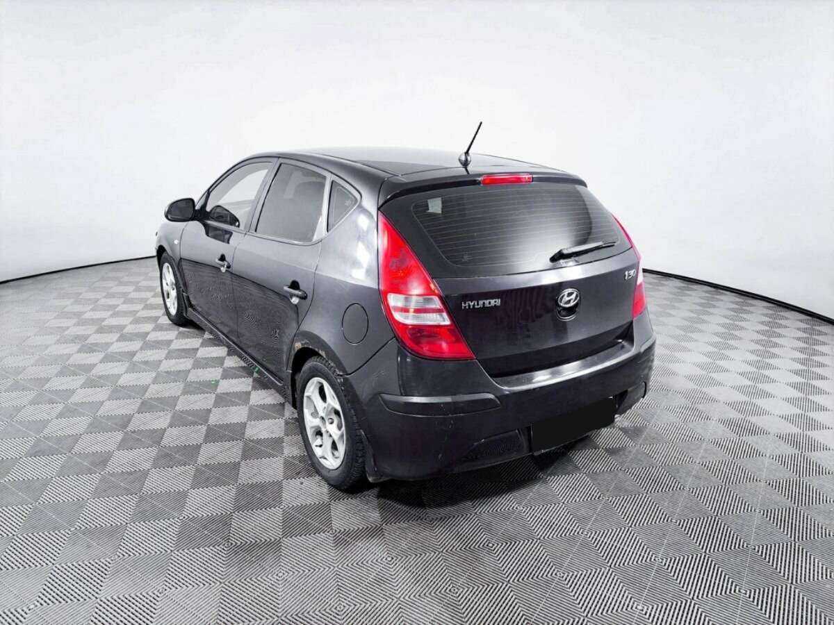 Купить Hyundai i30 с пробегом. Фото: #6