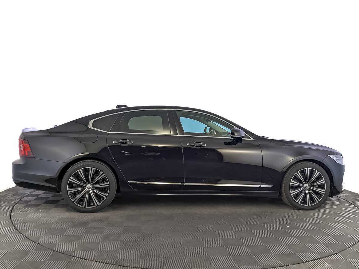 Купить Volvo S90 с пробегом. Фото: #3