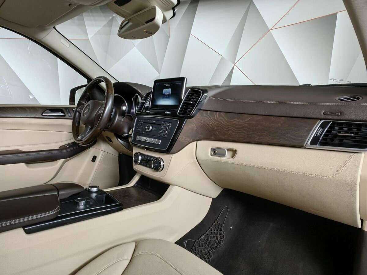 Купить Mercedes-Benz GLE с пробегом. Фото: #8