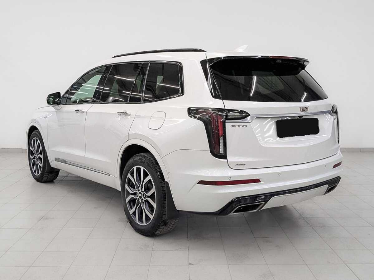 Купить Cadillac XT6 с пробегом. Фото: #6