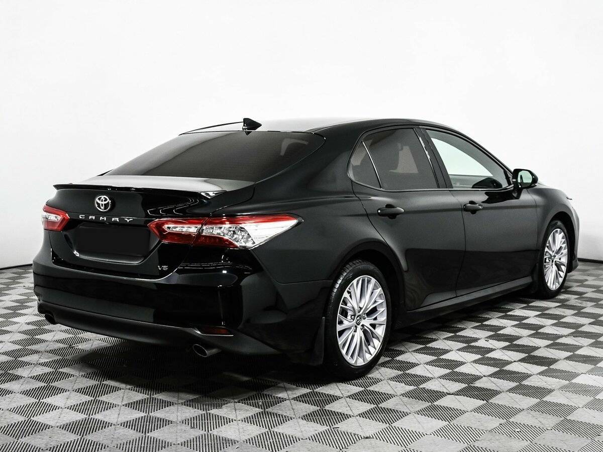 Купить Toyota Camry с пробегом. Фото: #4