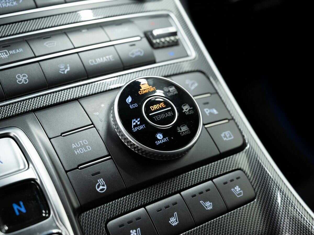 Купить Hyundai Santa Fe с пробегом. Фото: #17