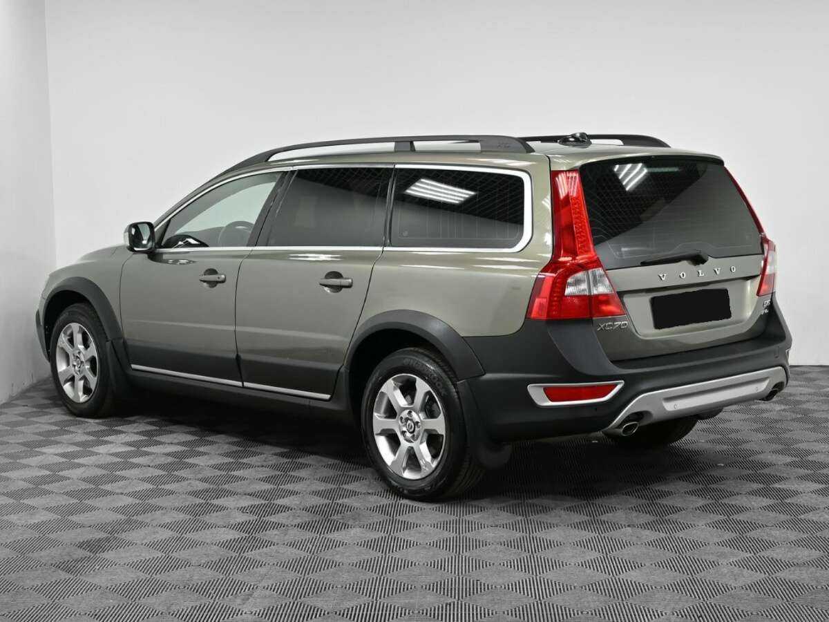Купить Volvo XC70 с пробегом. Фото: #3