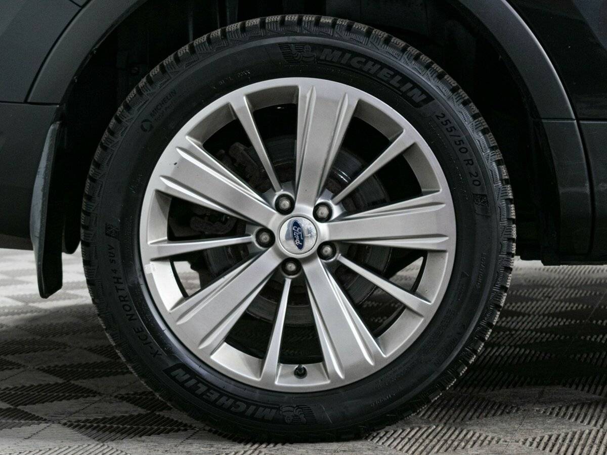 Купить Ford Explorer с пробегом. Фото: #21