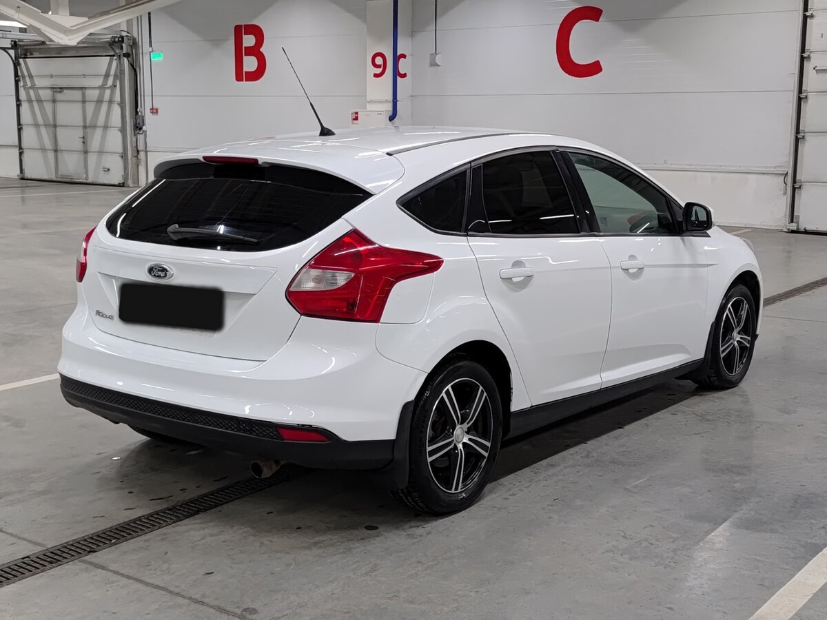 Купить Ford Focus с пробегом. Фото: #4