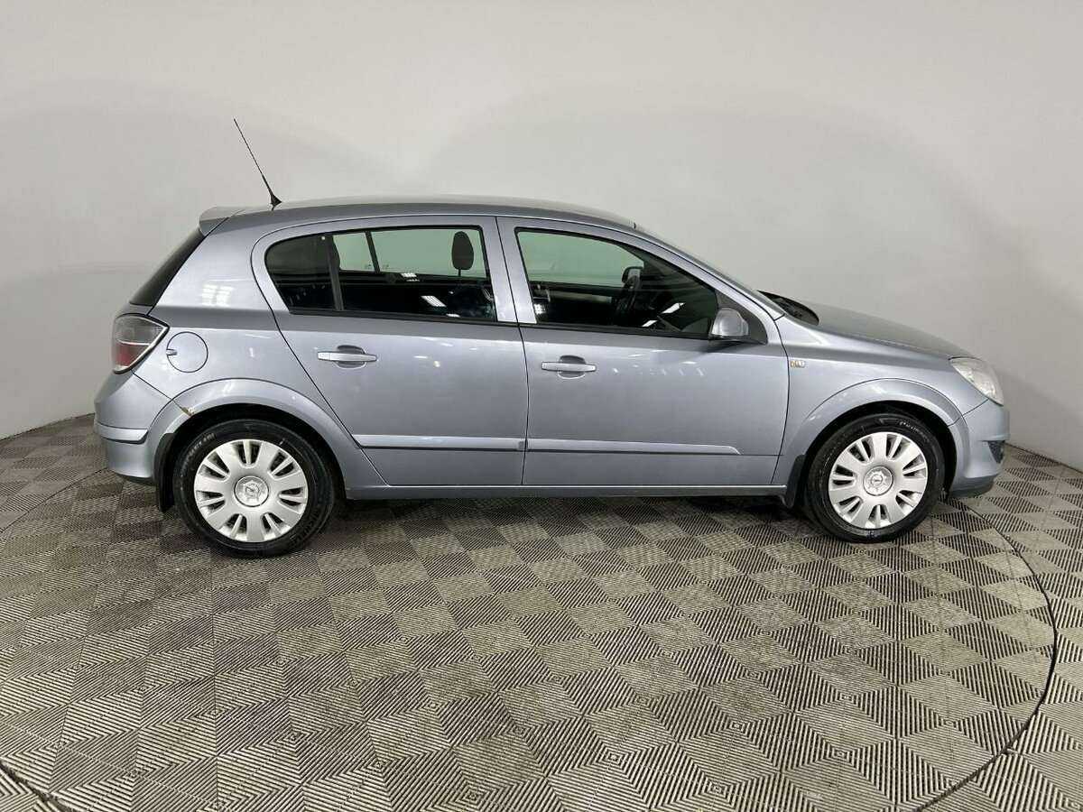 Купить Opel Astra с пробегом. Фото: #3