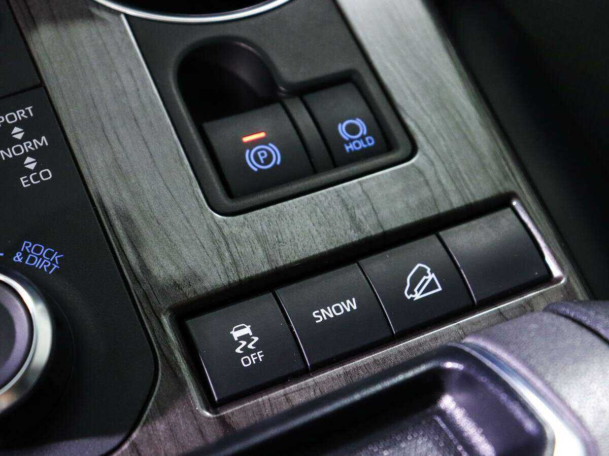 Купить Toyota Highlander с пробегом. Фото: #17