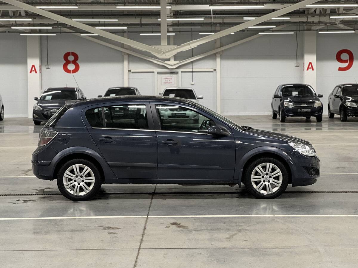 Купить Opel Astra с пробегом. Фото: #3