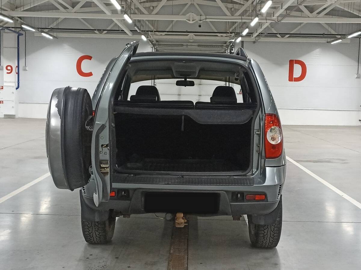 Купить Chevrolet Niva с пробегом. Фото: #9