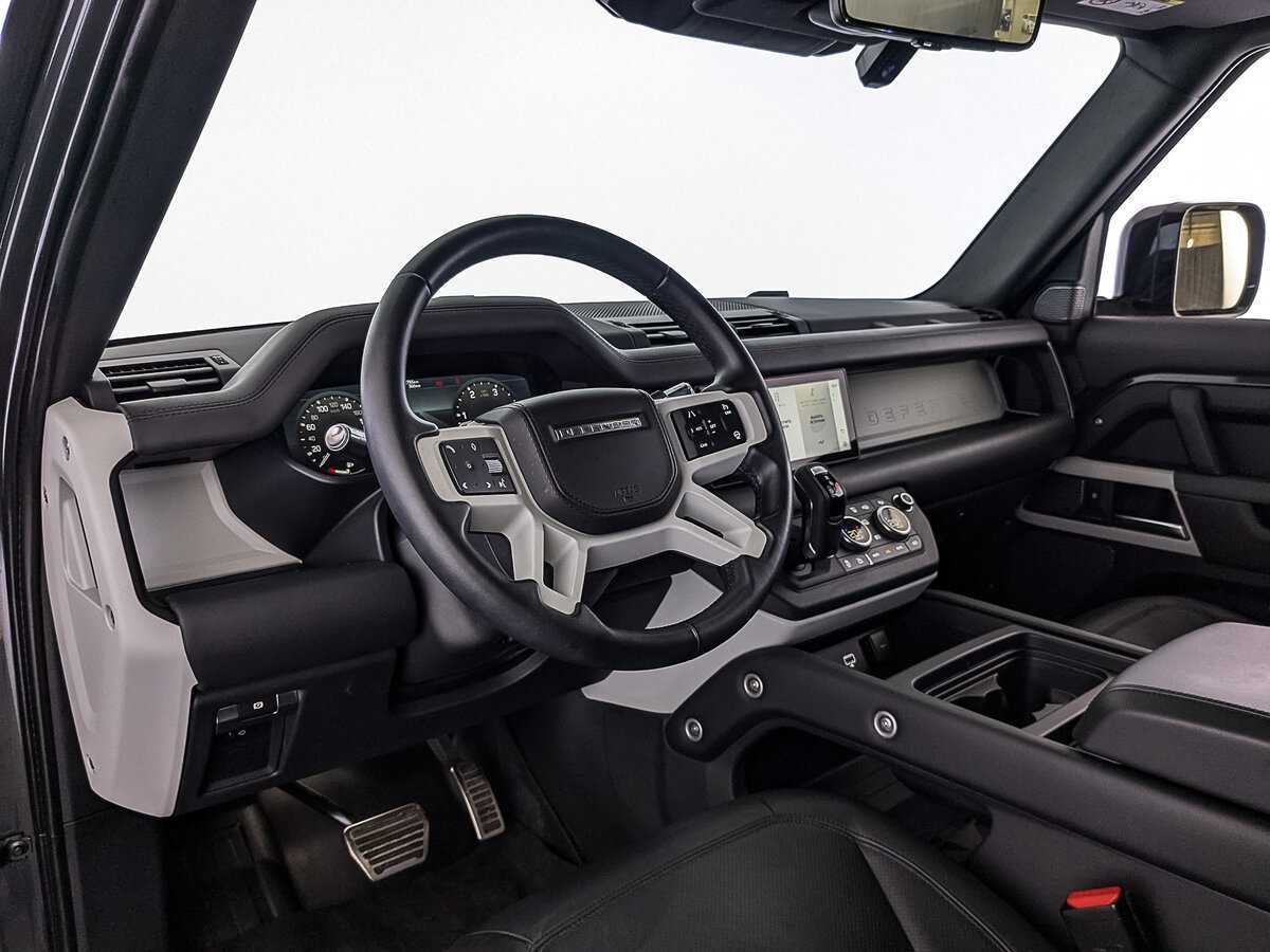 Купить Land Rover Defender с пробегом. Фото: #14