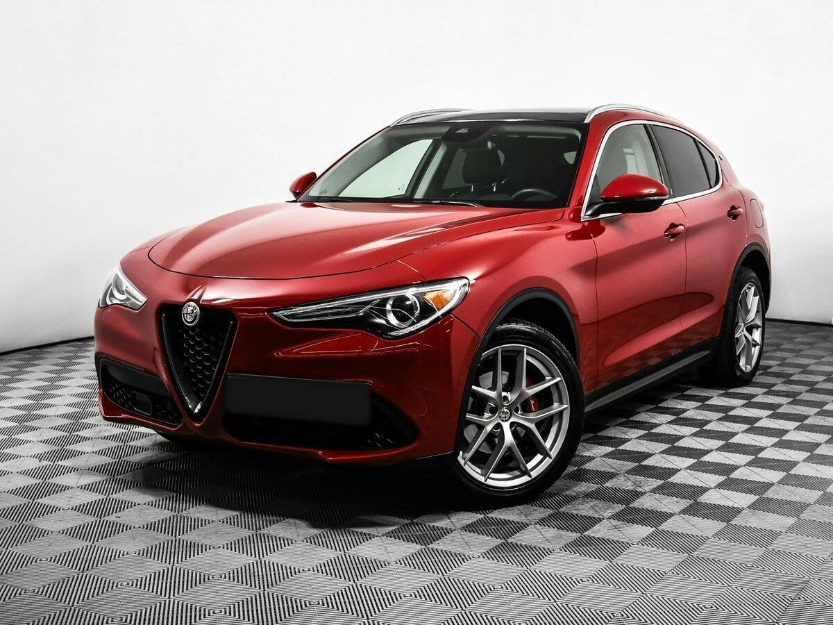 Купить Alfa Romeo Stelvio с пробегом. Фото: #0
