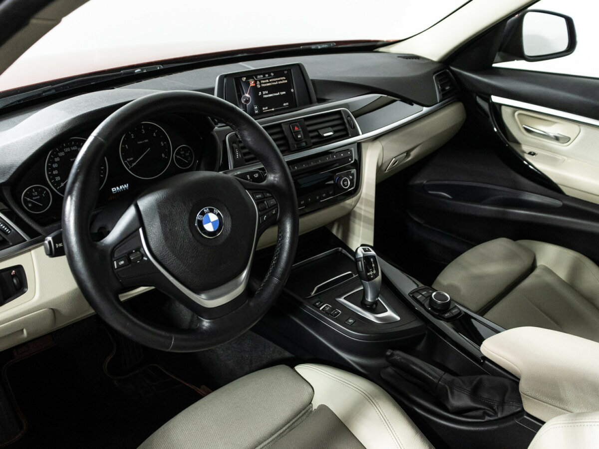 Купить BMW 3 серии с пробегом. Фото: #10