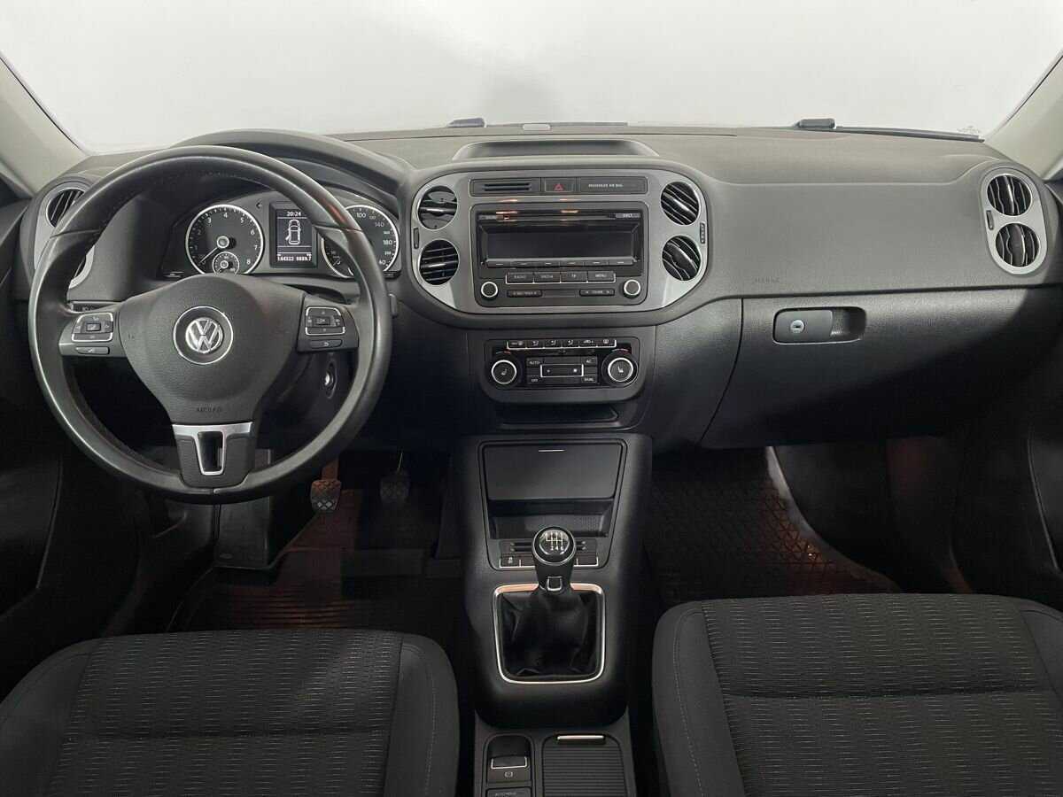 Купить Volkswagen Tiguan с пробегом. Фото: #6