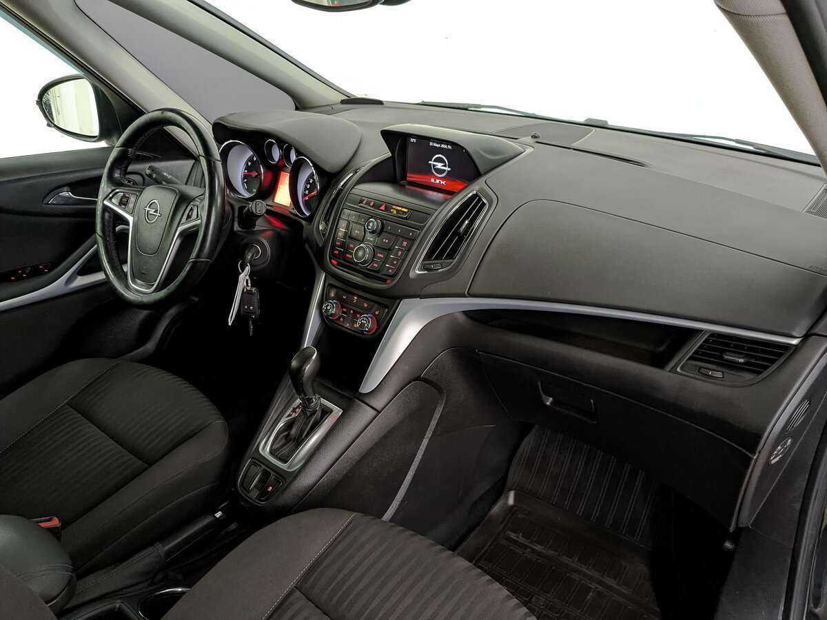 Купить Opel Zafira с пробегом. Фото: #8