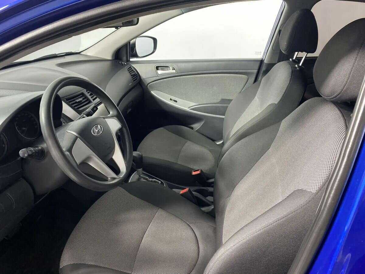 Купить Hyundai Solaris с пробегом. Фото: #9