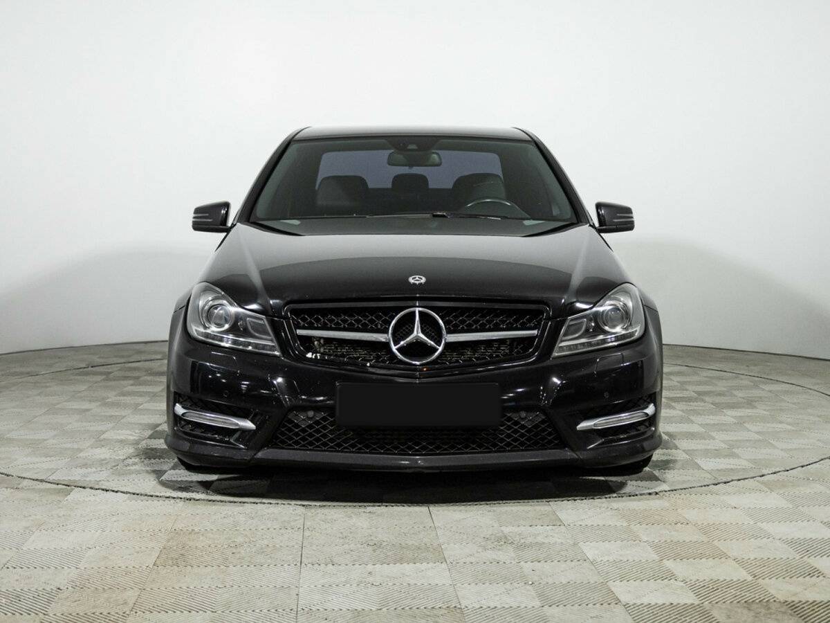Купить Mercedes-Benz C-Класс с пробегом. Фото: #1