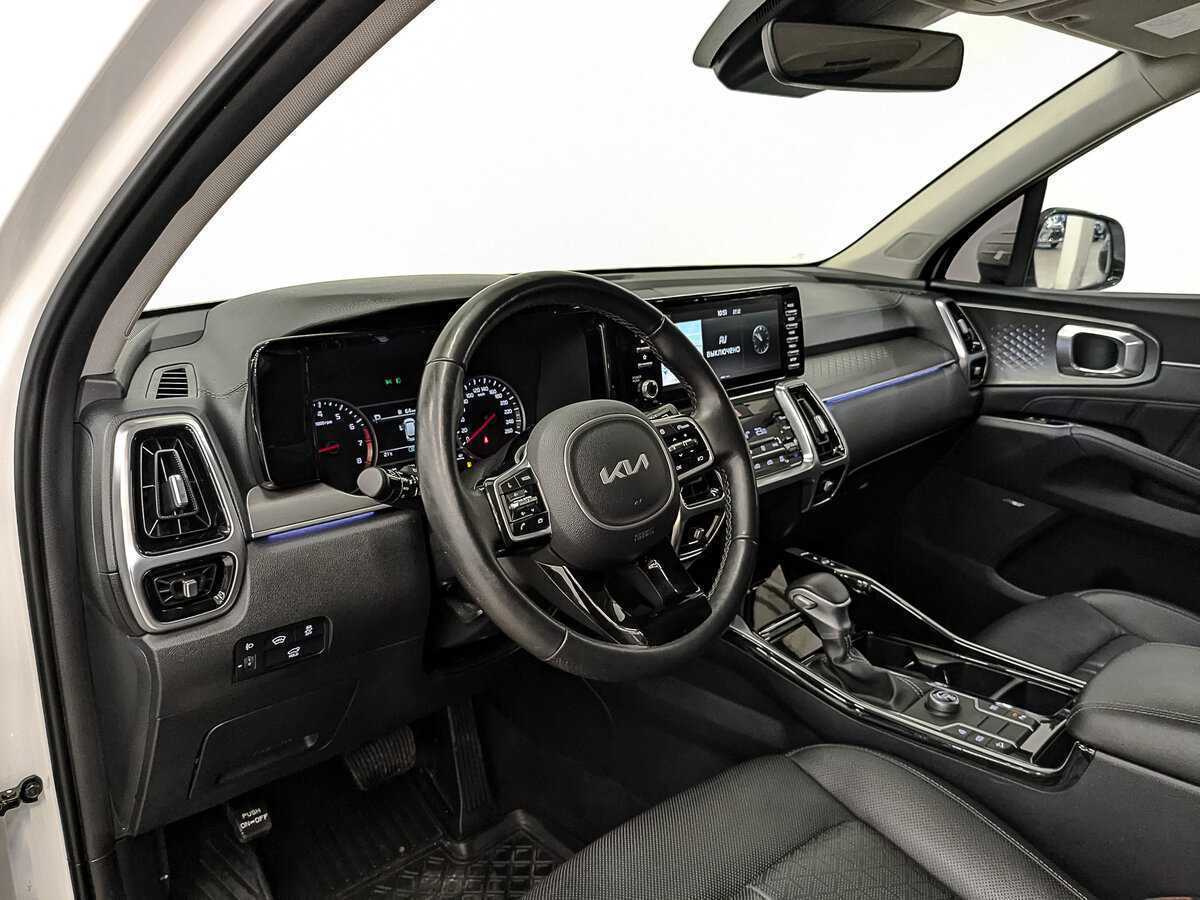 Купить Kia Sorento с пробегом. Фото: #14