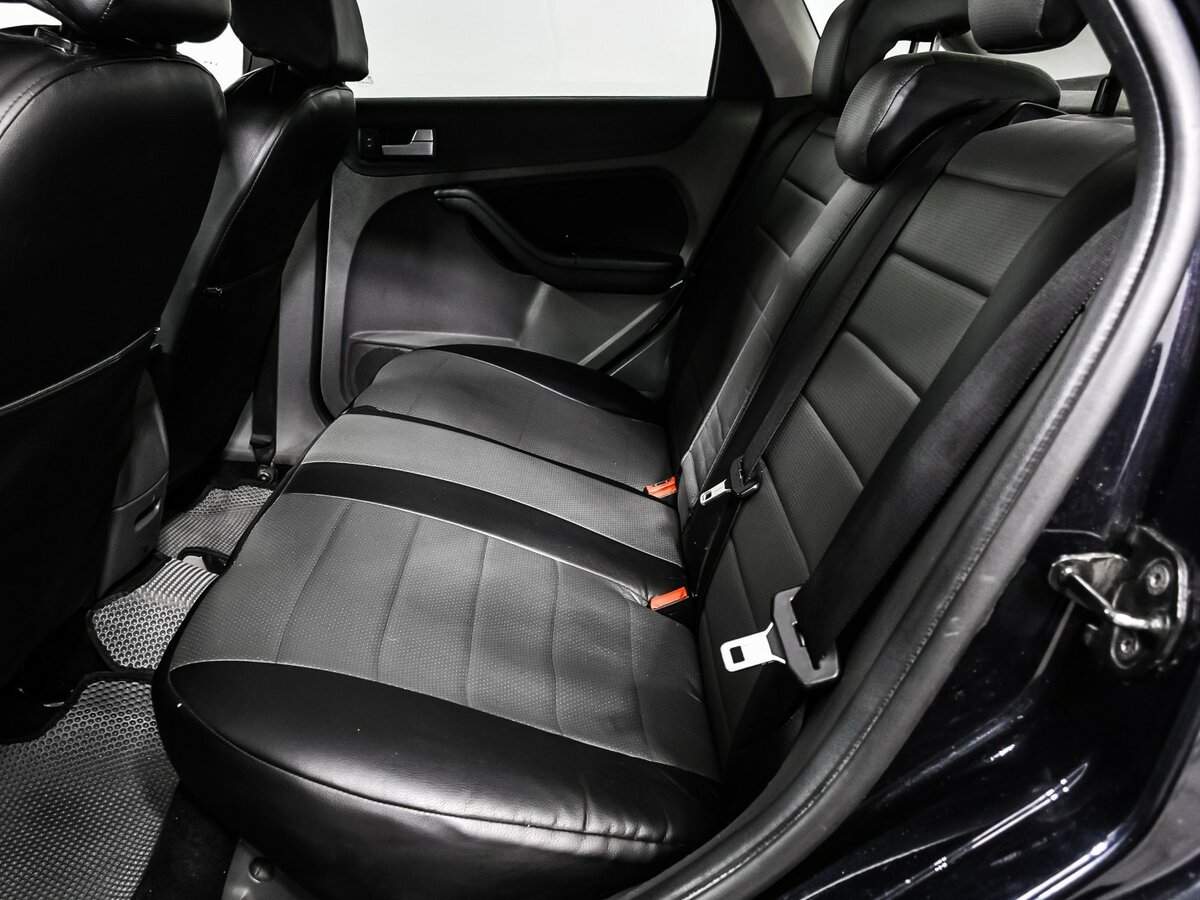 Купить Ford Focus с пробегом. Фото: #11
