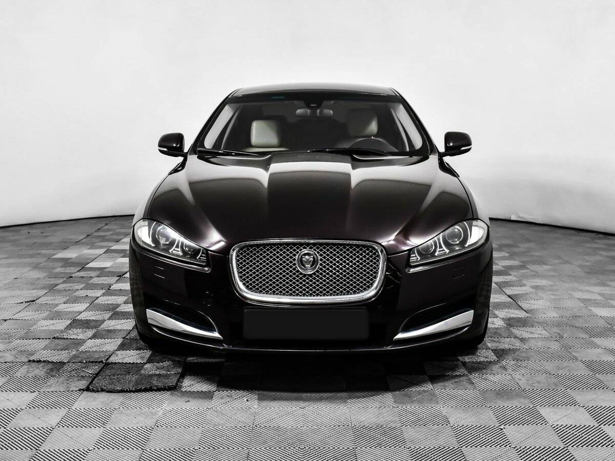 Купить Jaguar XF с пробегом. Фото: #1
