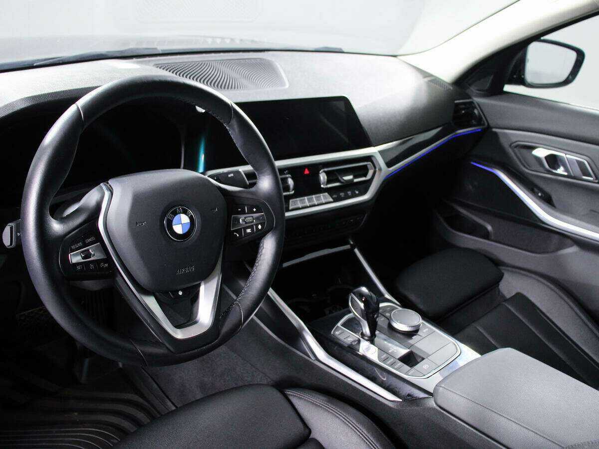 Купить BMW 3 серии с пробегом. Фото: #9
