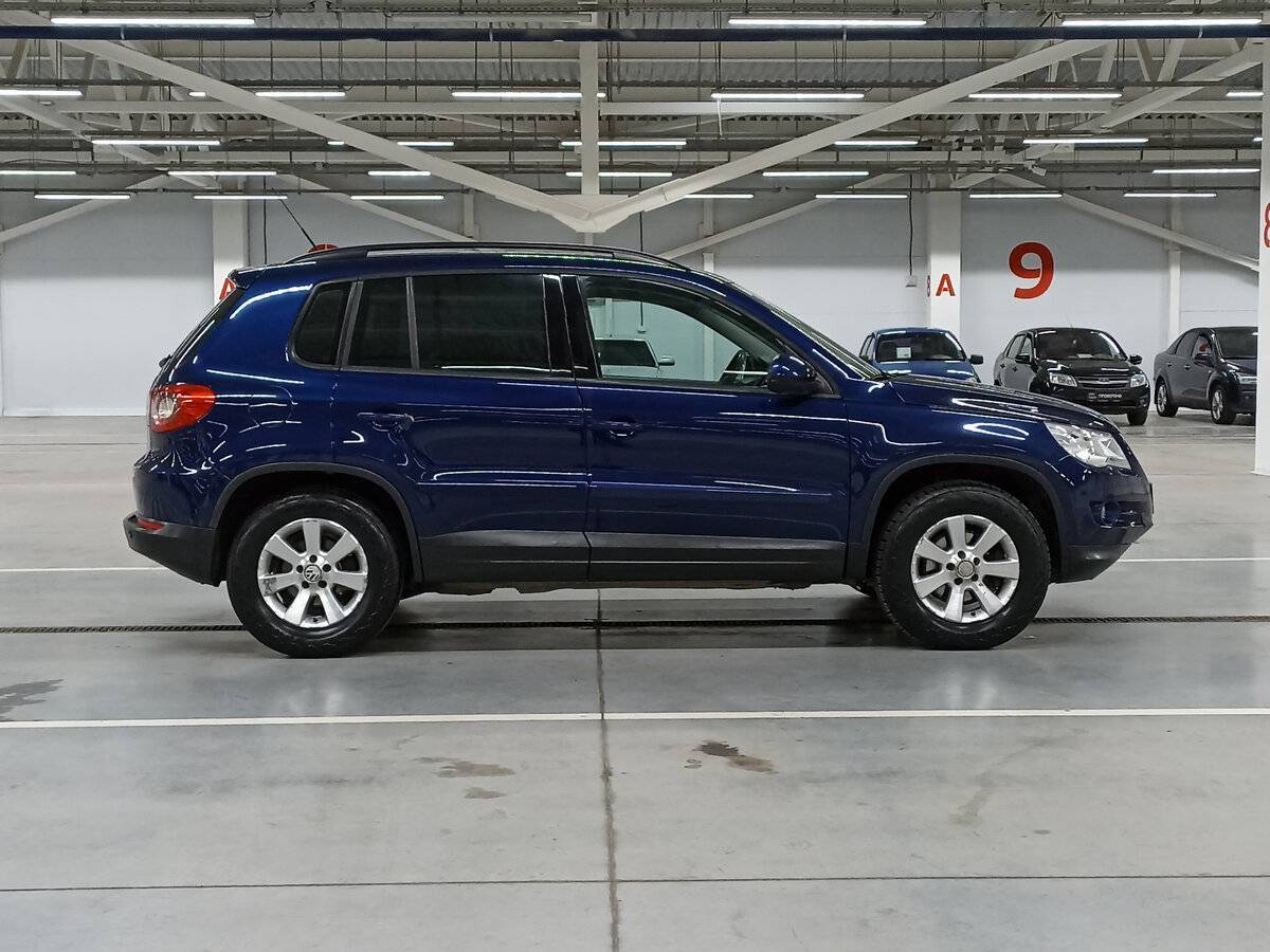 Купить Volkswagen Tiguan с пробегом. Фото: #3