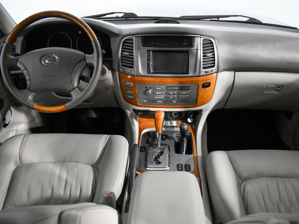 Купить Lexus LX с пробегом. Фото: #10