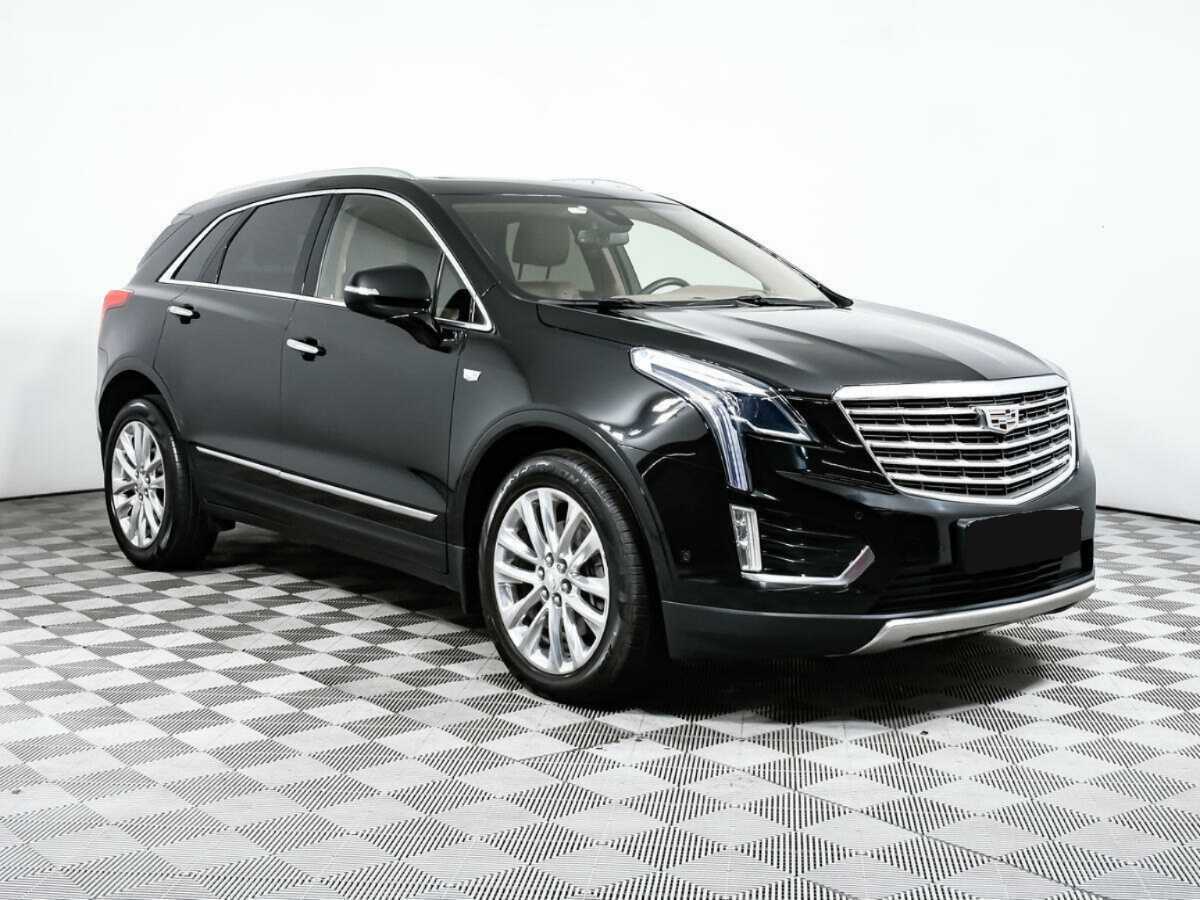 Купить Cadillac XT5 с пробегом. Фото: #2