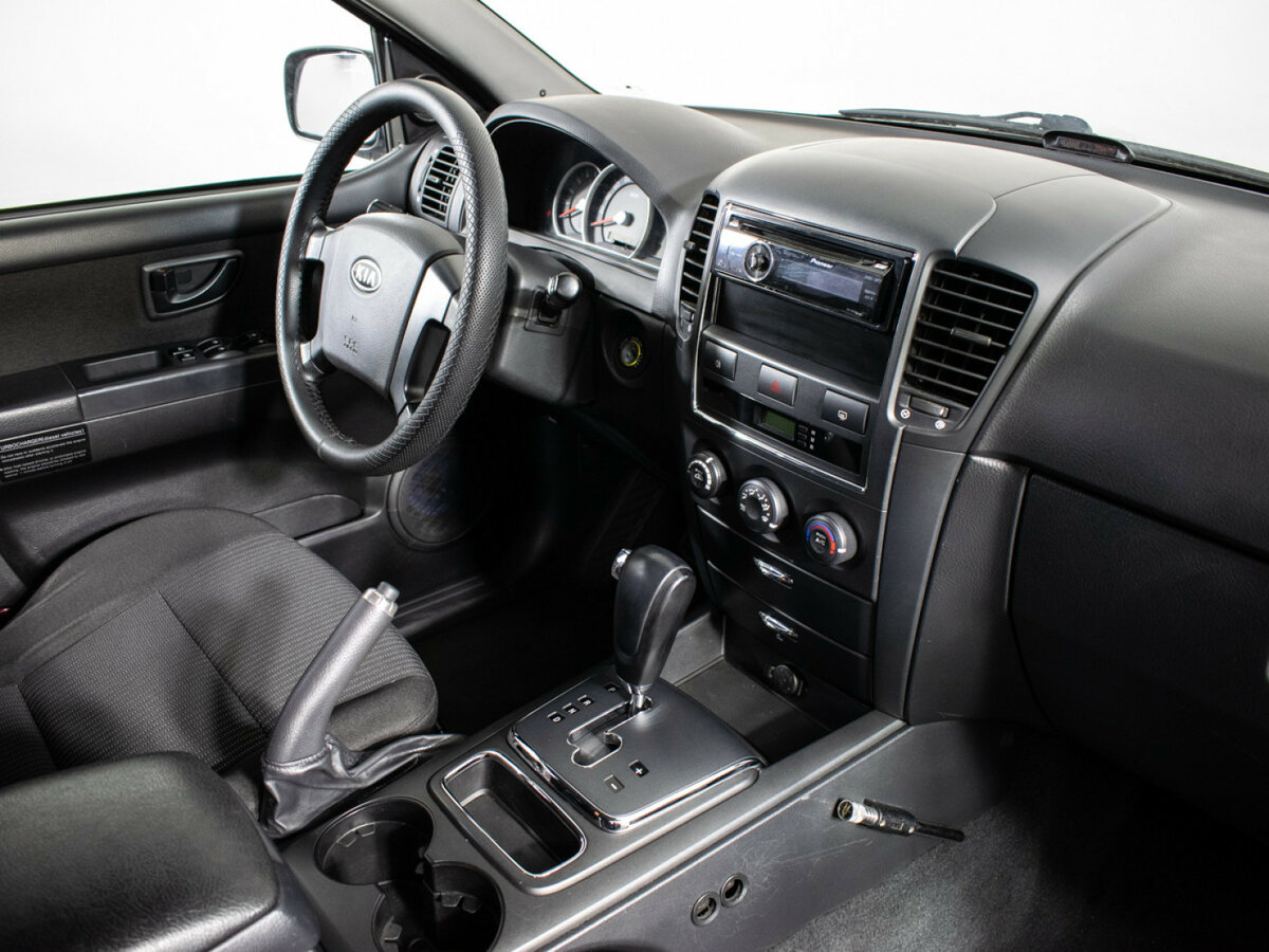 Купить Kia Sorento с пробегом. Фото: #8