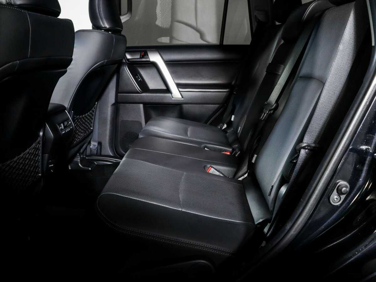 Купить Toyota Land Cruiser Prado с пробегом. Фото: #6