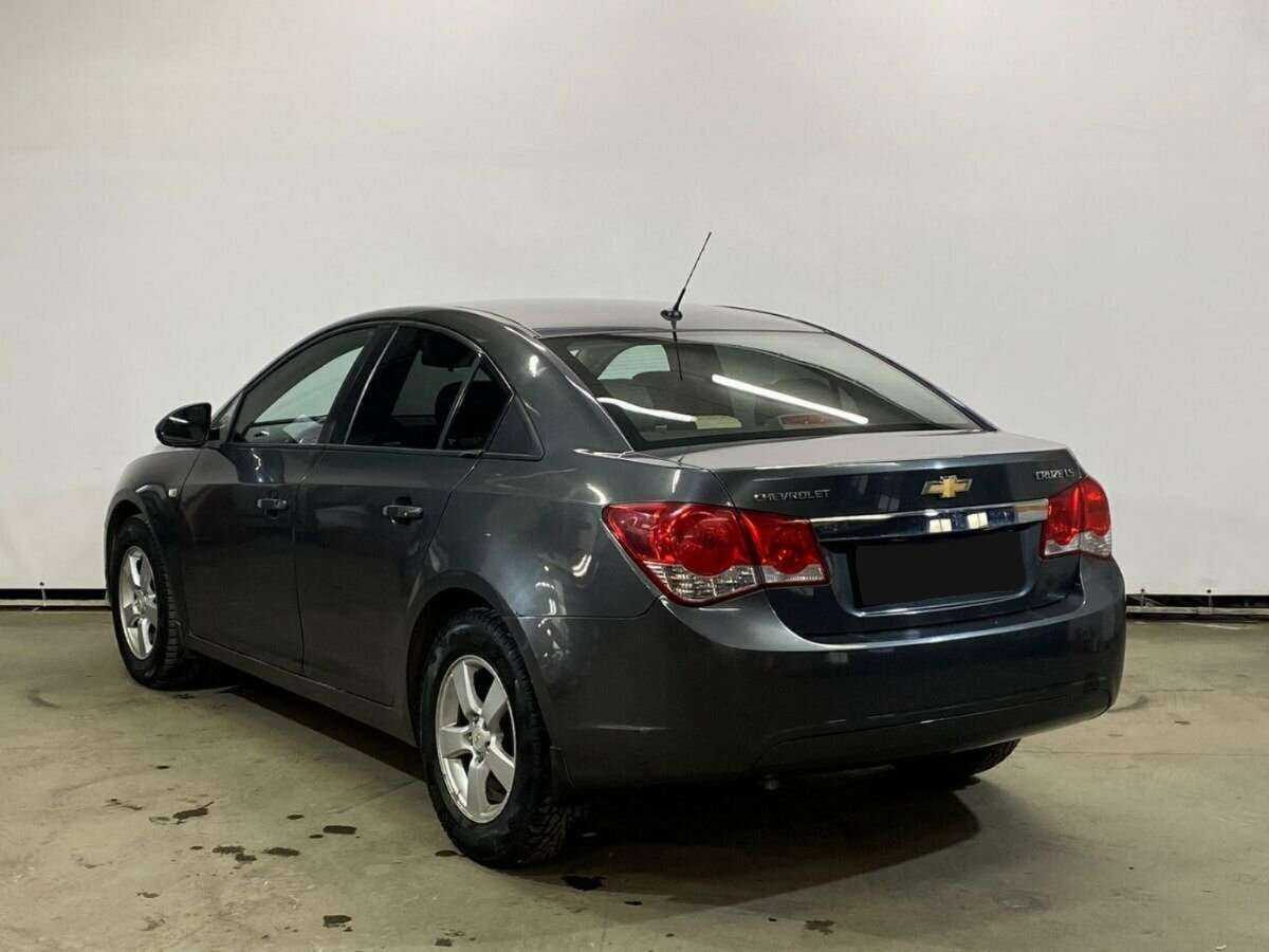 Купить Chevrolet Cruze с пробегом. Фото: #6