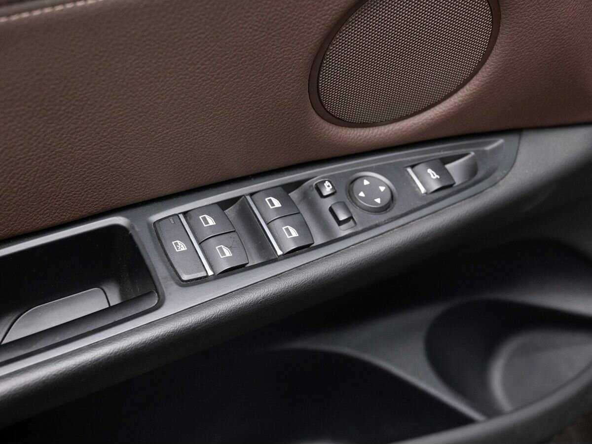 Купить BMW X5 с пробегом. Фото: #23