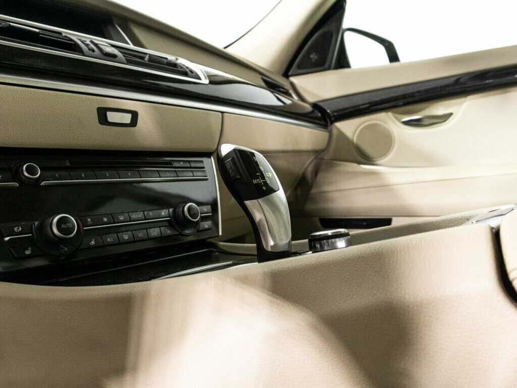 Купить BMW 5 серии с пробегом. Фото: #18