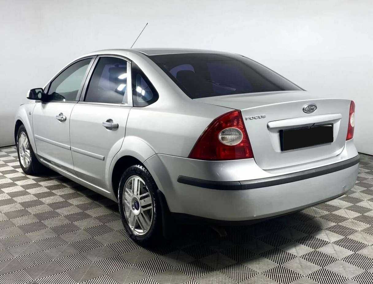 Купить Ford Focus с пробегом. Фото: #4
