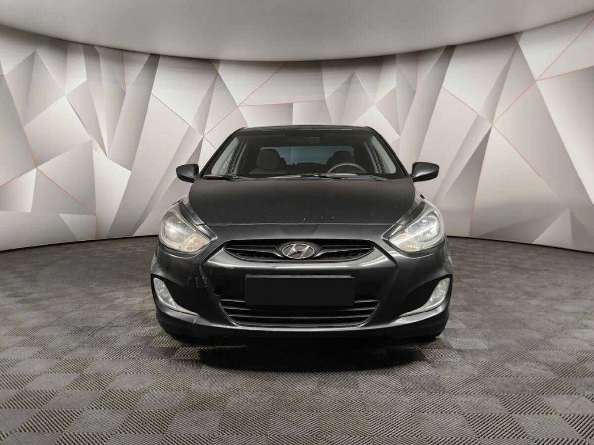 Купить Hyundai Solaris с пробегом. Фото: #6